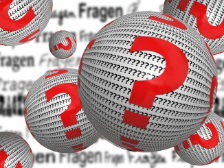 Kugeln mit roten Fragezeichen