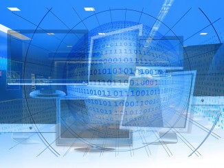 Illustration mit sieben Monitoren vor blauem Hintergrund.